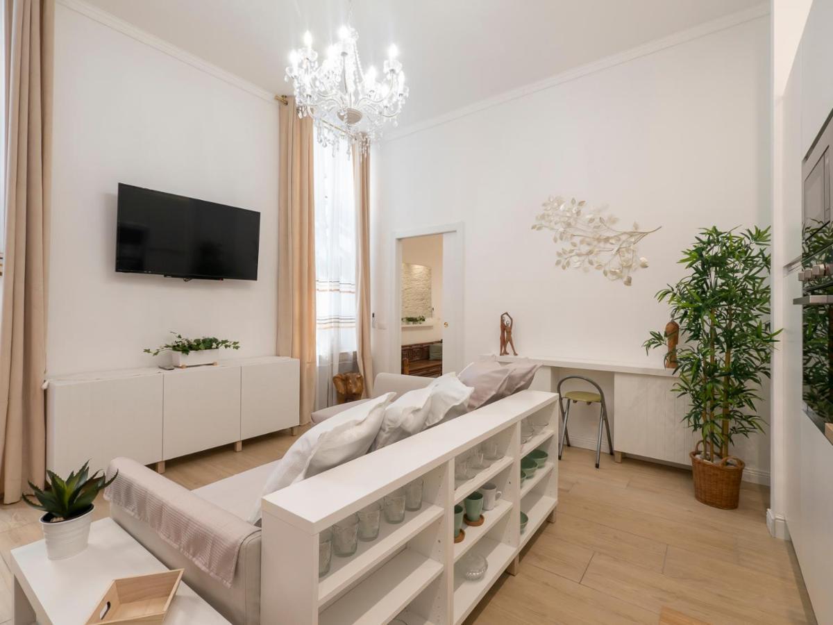 White Loft Near Duomo Orti 14 Apartamento Milão Exterior foto